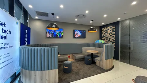 the rubik, abank retail (1).